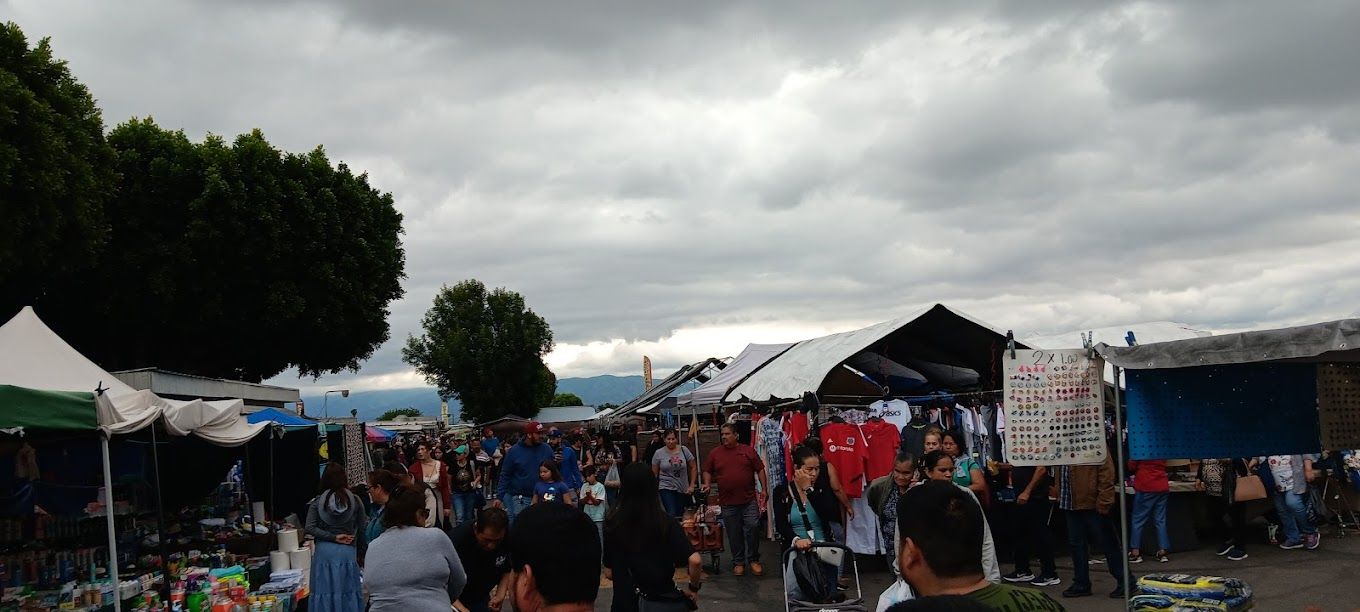 Swapmeet De Chino
