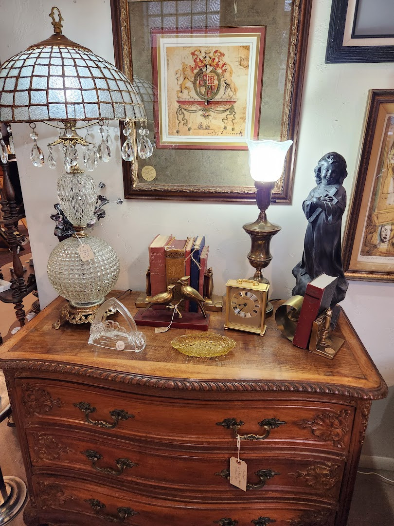 103 Vintage Market