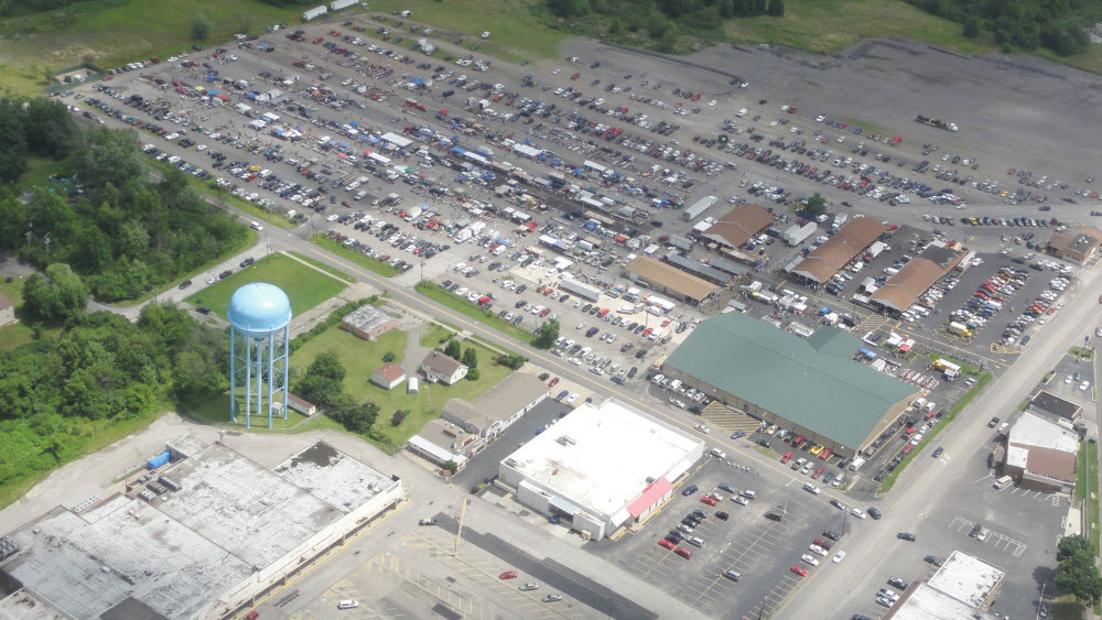 Four Seasons Flea Market