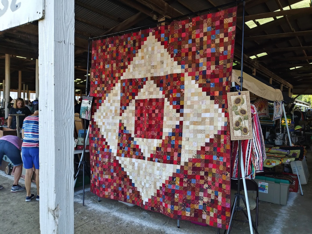 BELLEVILLE FLEA MARKET