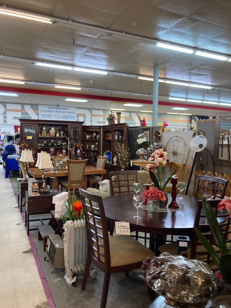 Junebugg's Flea &amp; Antique Mall