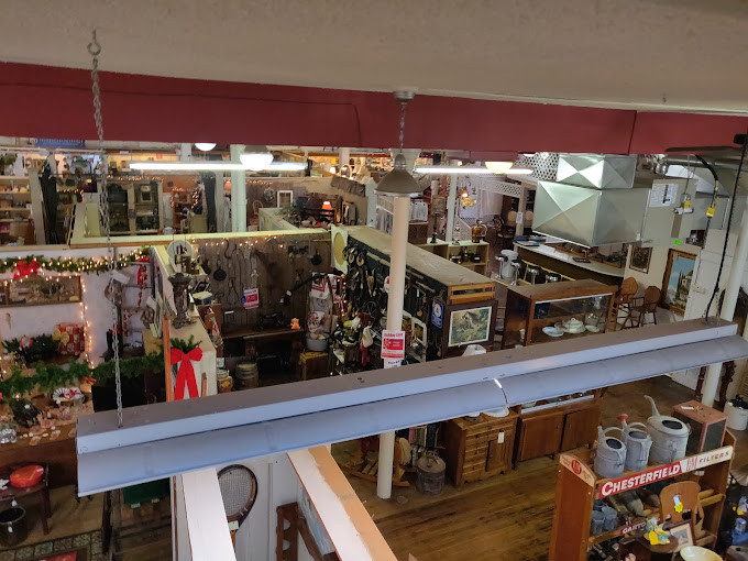 Four Flags Antique Mall