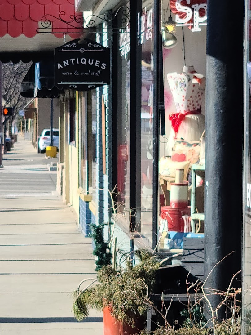 Lazy Hound Antiques