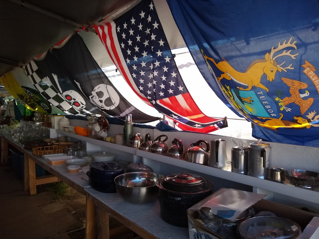 Mio Flea Market