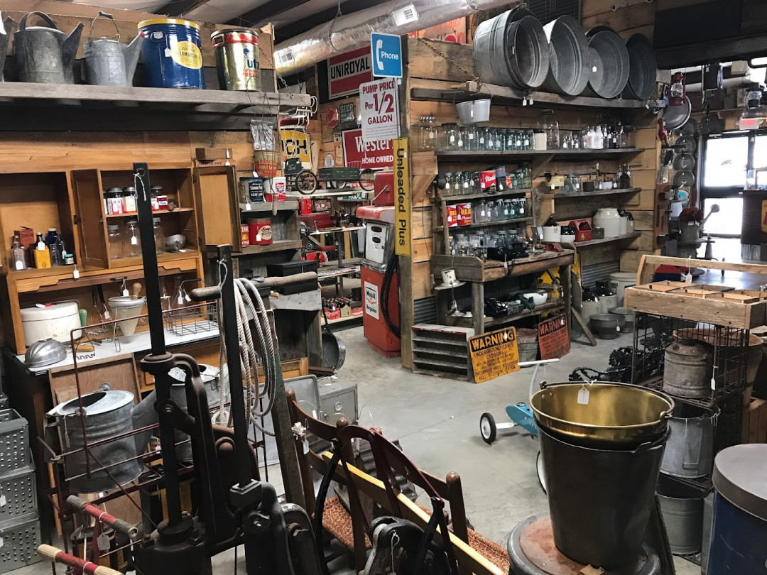 Rusty Gold Antiques and Flea Market