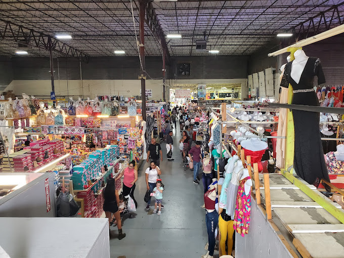 US 1 Flea Market US 1 Flea Market