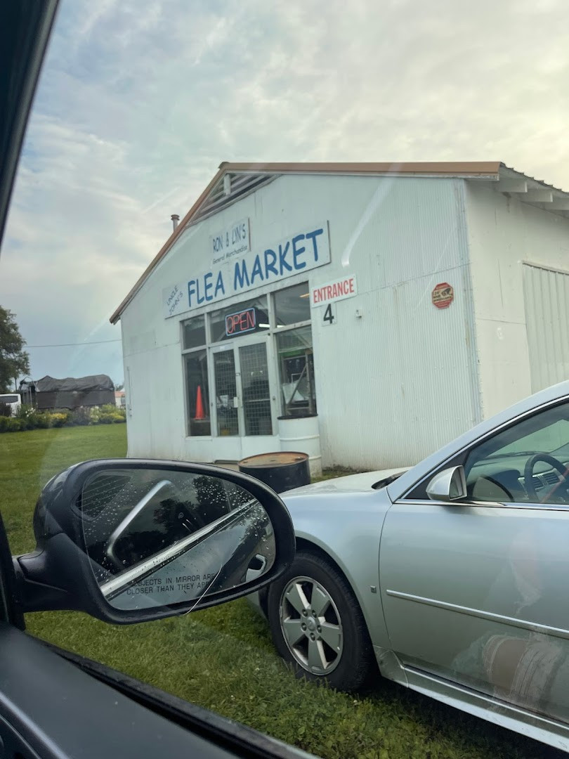 Uncle John's Flea Market
