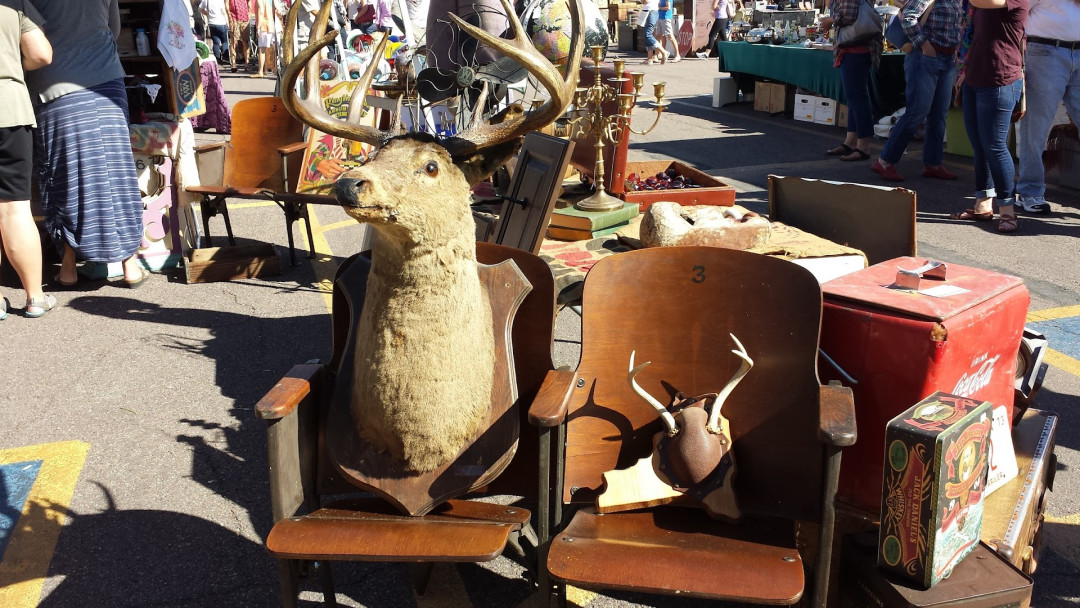 Thieves Market