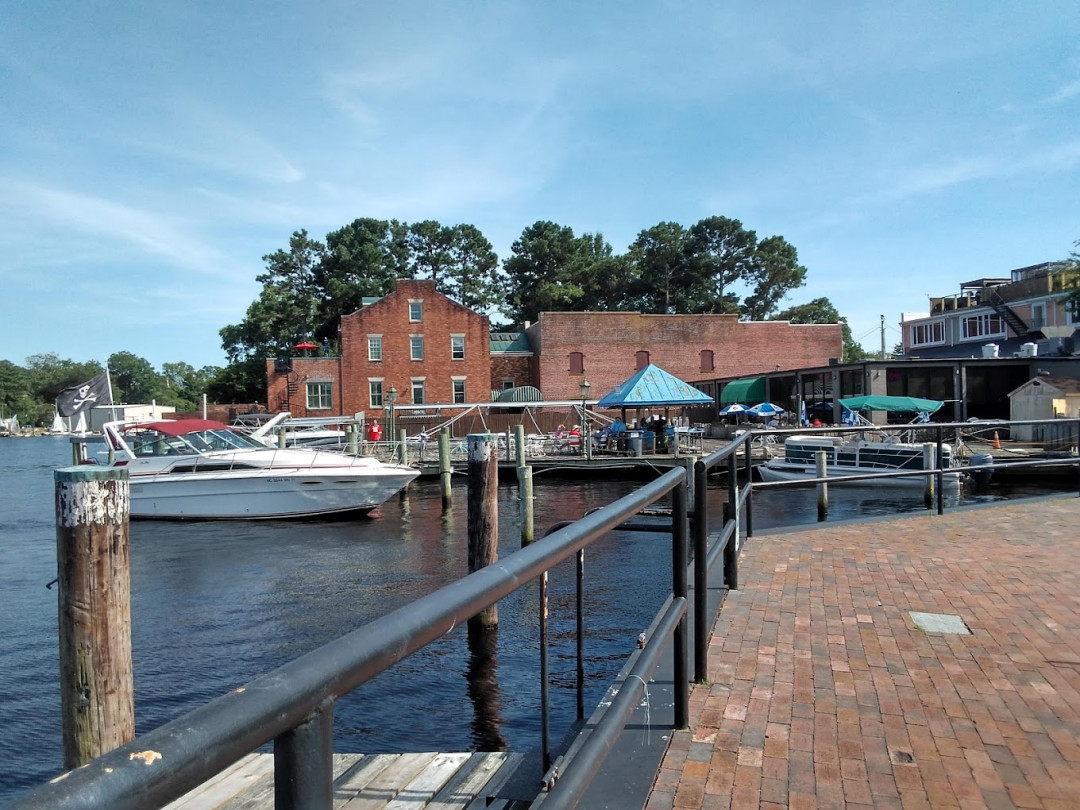 Downtown Waterfront Market