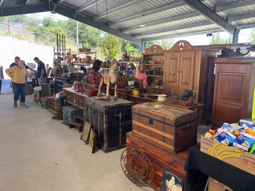 Nashville Flea Market