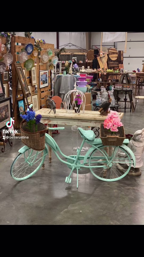 Bella Rustina Modern Vintage Market