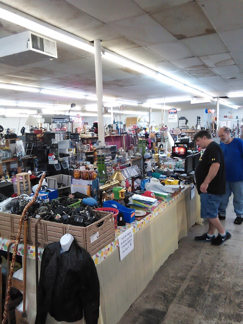 Riverside Flea Market