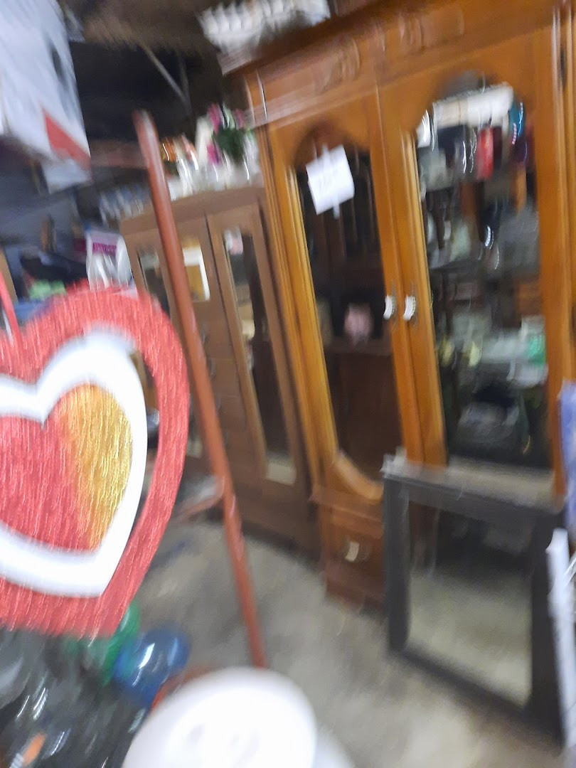 Madonna's Resale and Flea Market