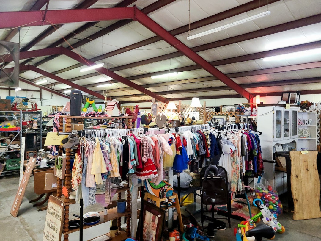 Jordan's Lake Road Flea Market