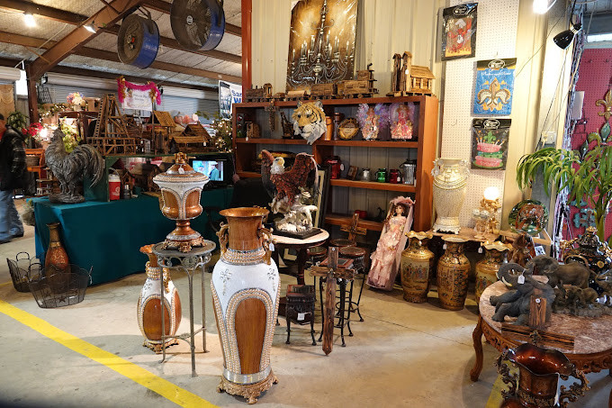 Lafayette Jockey Lot Flea Market