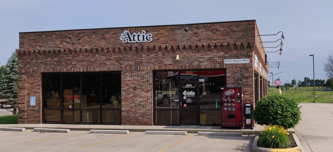 The Attic Flea Market &amp; Antiques