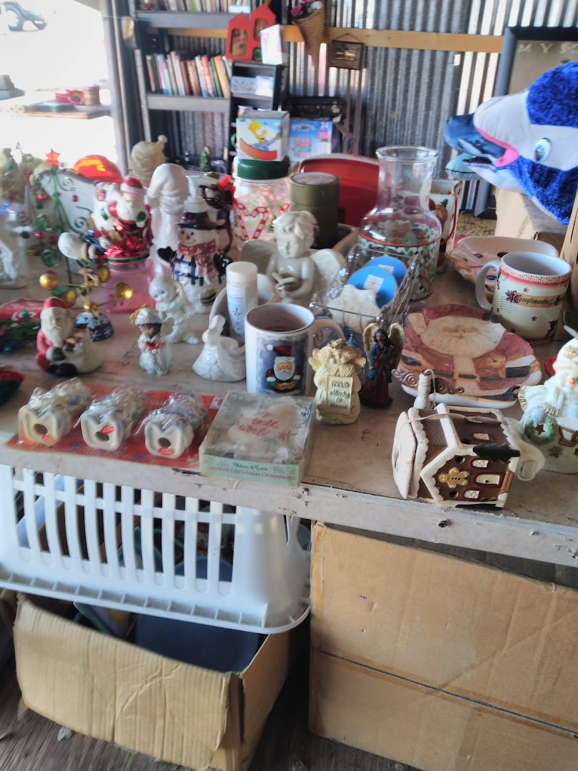 Seven Points Flea Market