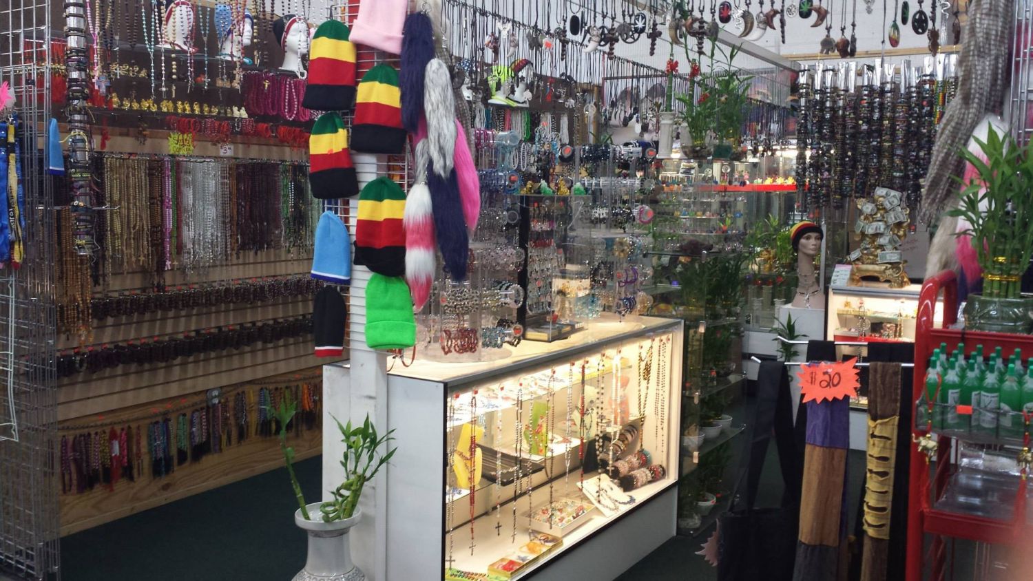 Charleston Indoor Swapmeet Las Vegas