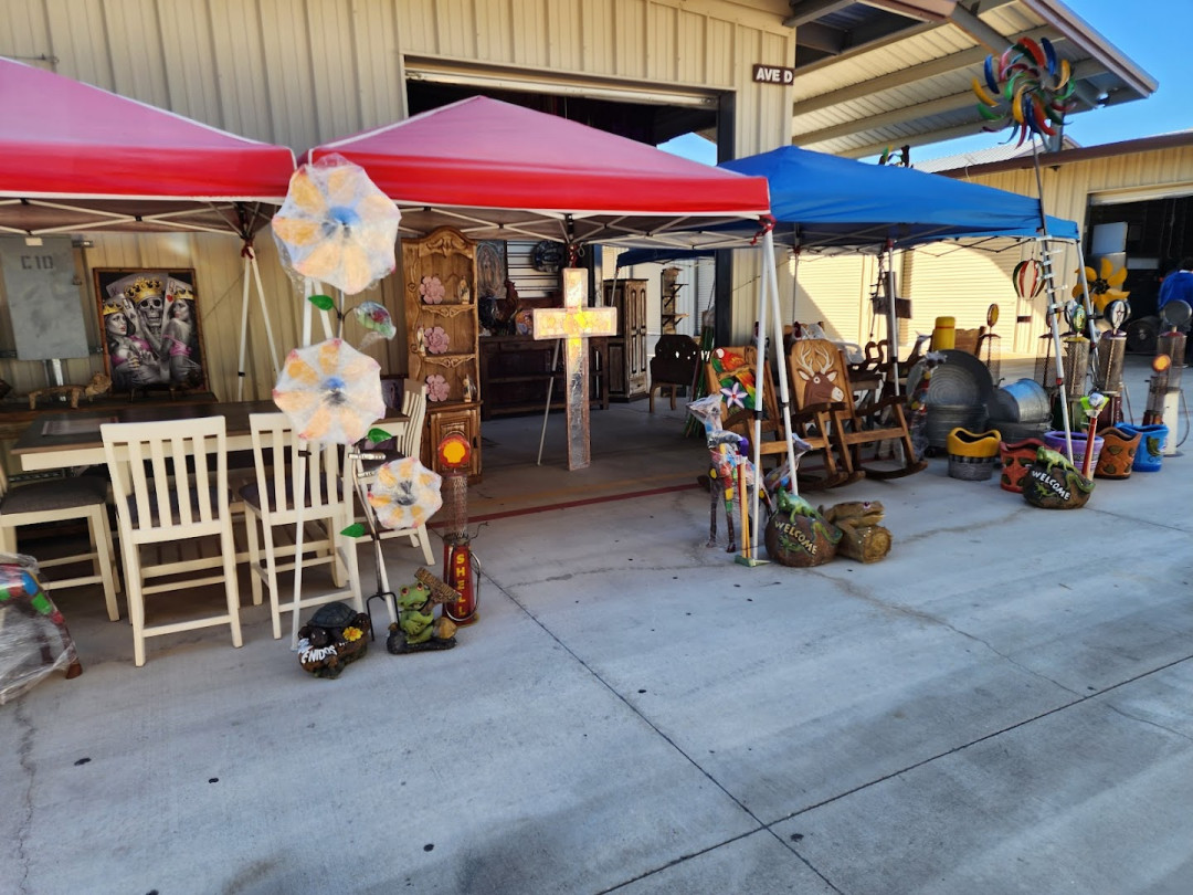 Traders Village San Antonio