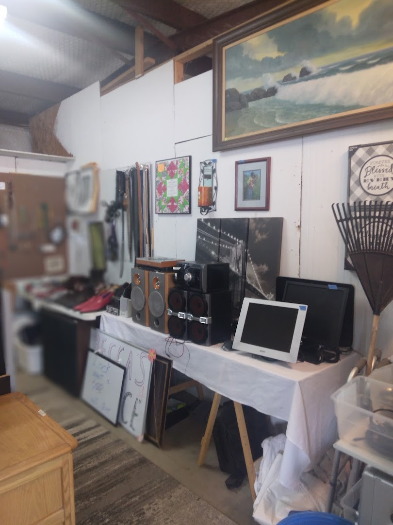 Lindale Country Flea Market