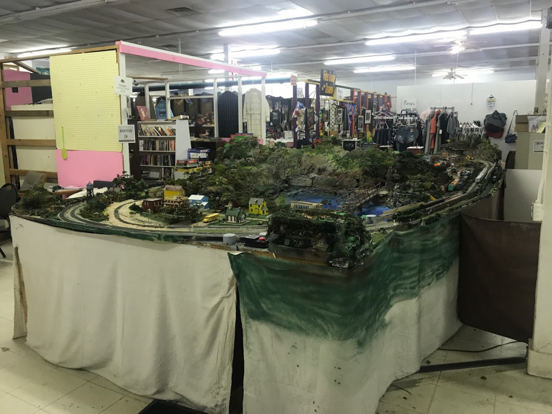 Karens Ultimate Treasures Flea Market