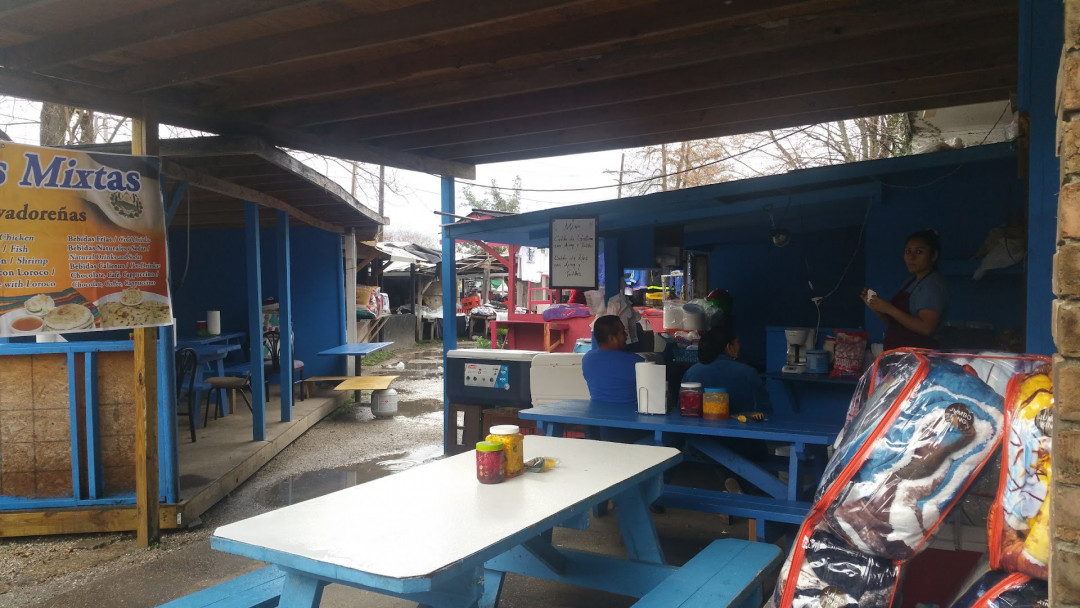Algiers Mini Mart Flea Market