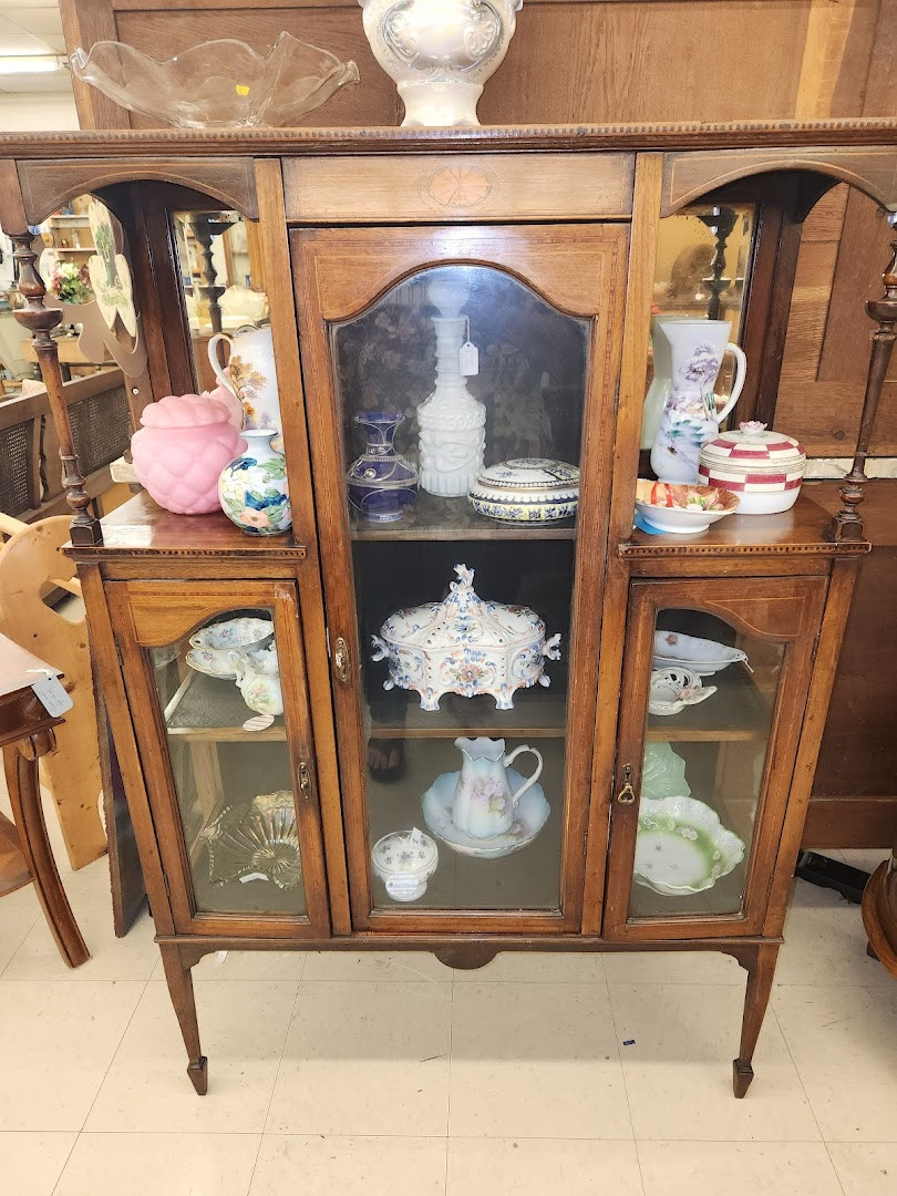 Gypsy Blue Antiques &amp; More