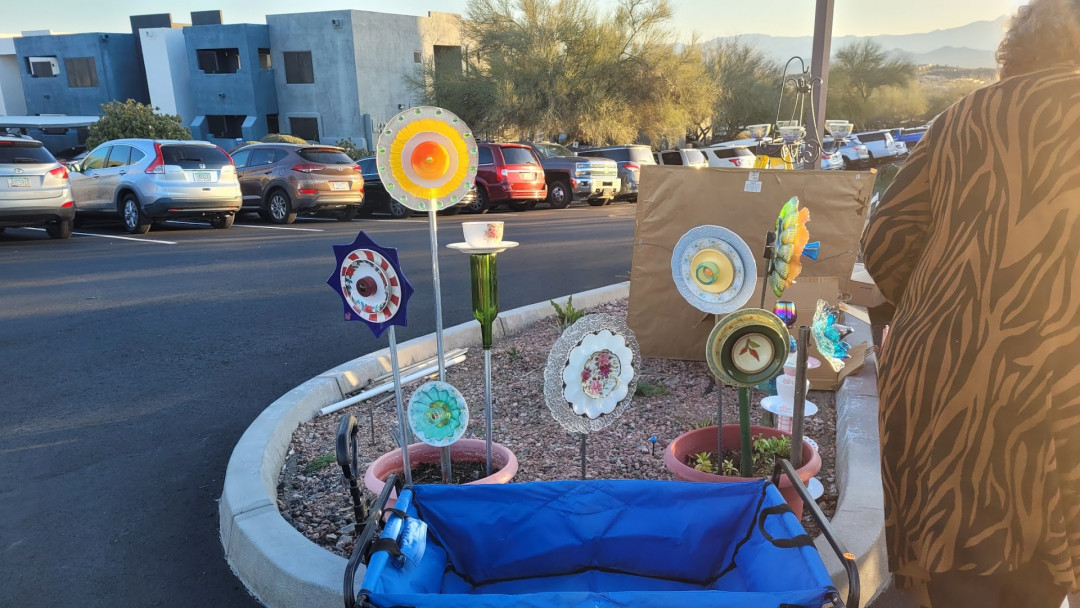 Presby Pickins' Flea Market