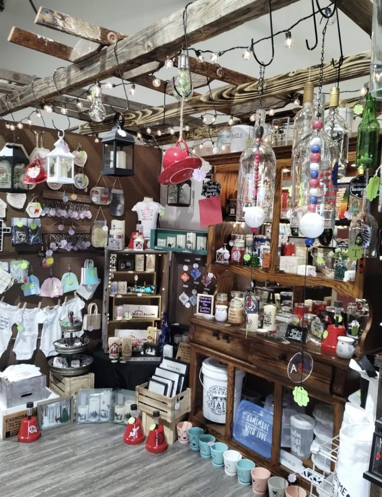 The Old Pioneer Market