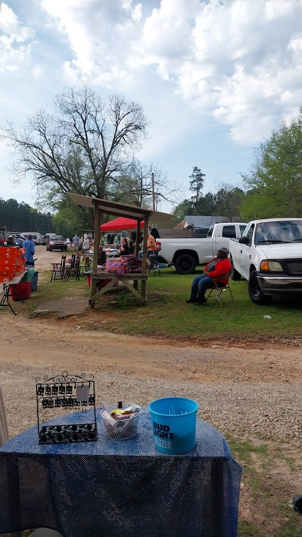 Ruth's Flea Market