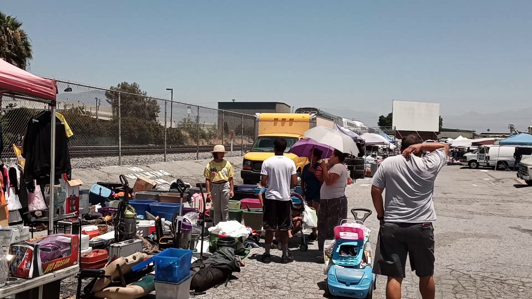 Vineland Swapmeet