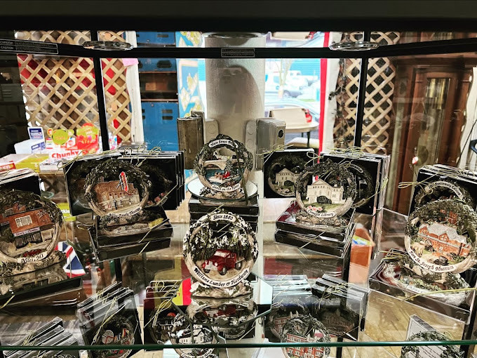 Four Flags Antique Mall