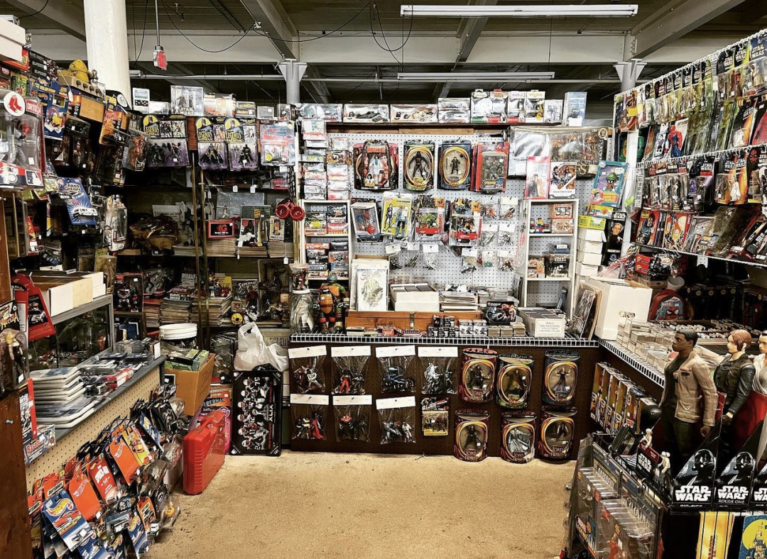 Waterfront Flea Market