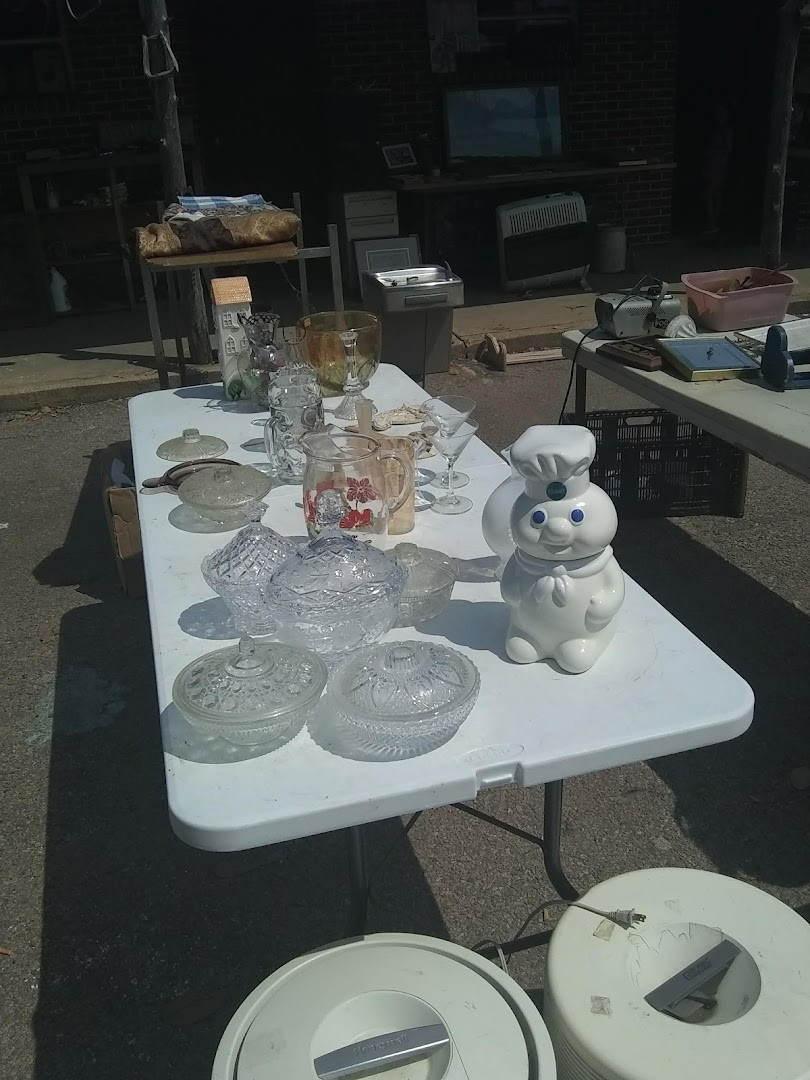 Homestead Traders Market
