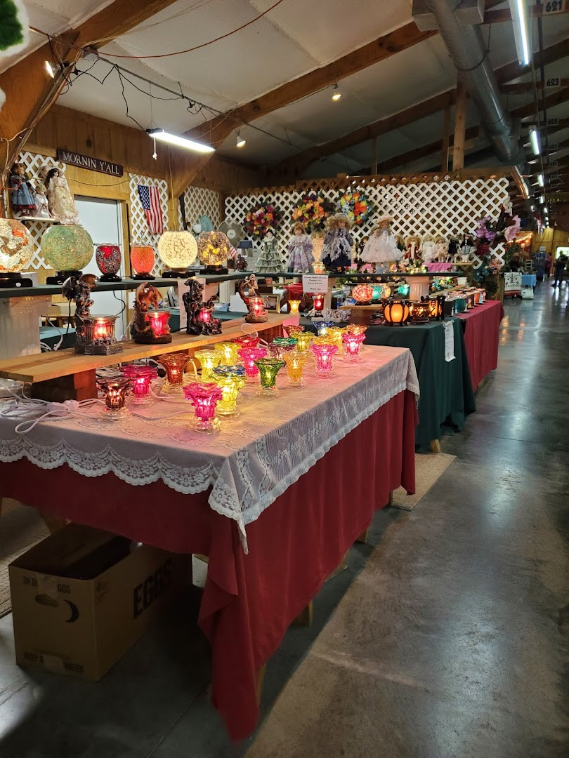 Traders Mall Flea Market