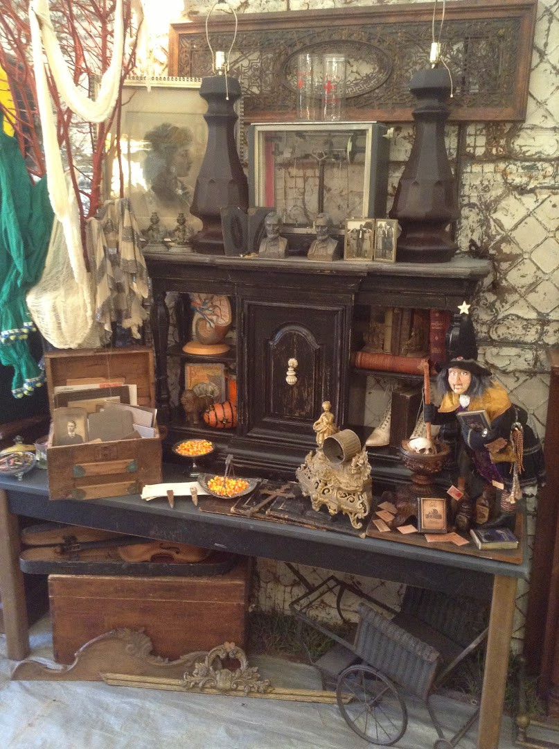 Old Red Lumberyard Vintage Market