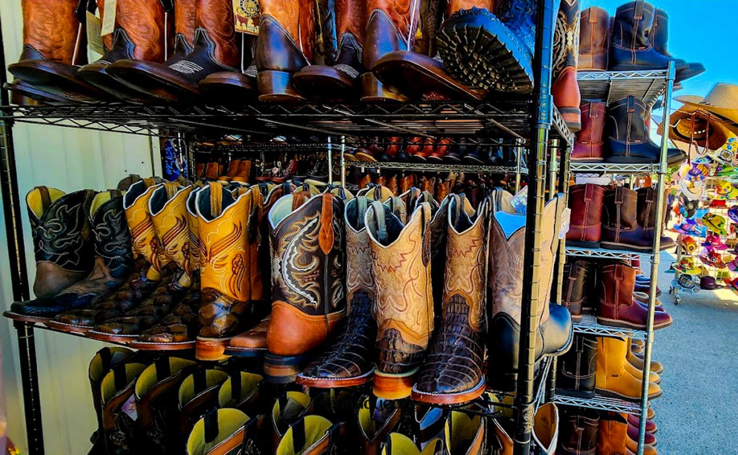  Trader's Village Houston : The Ultimate Weekend Destination