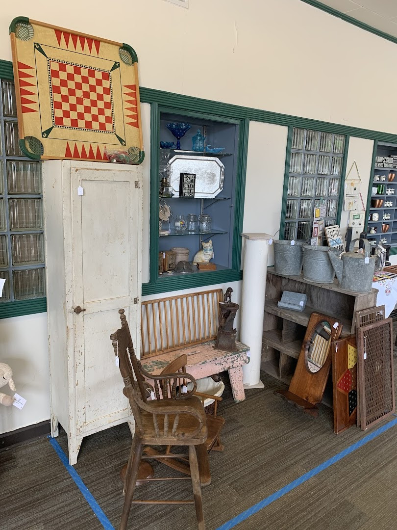 The Ark Antiques and Flea Market