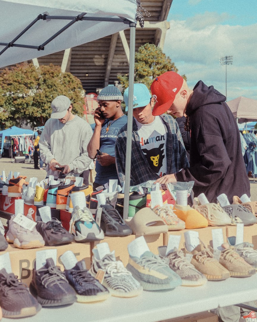 The Diamond Flea Market