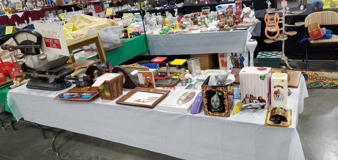 Grayslake Antique Flea Market