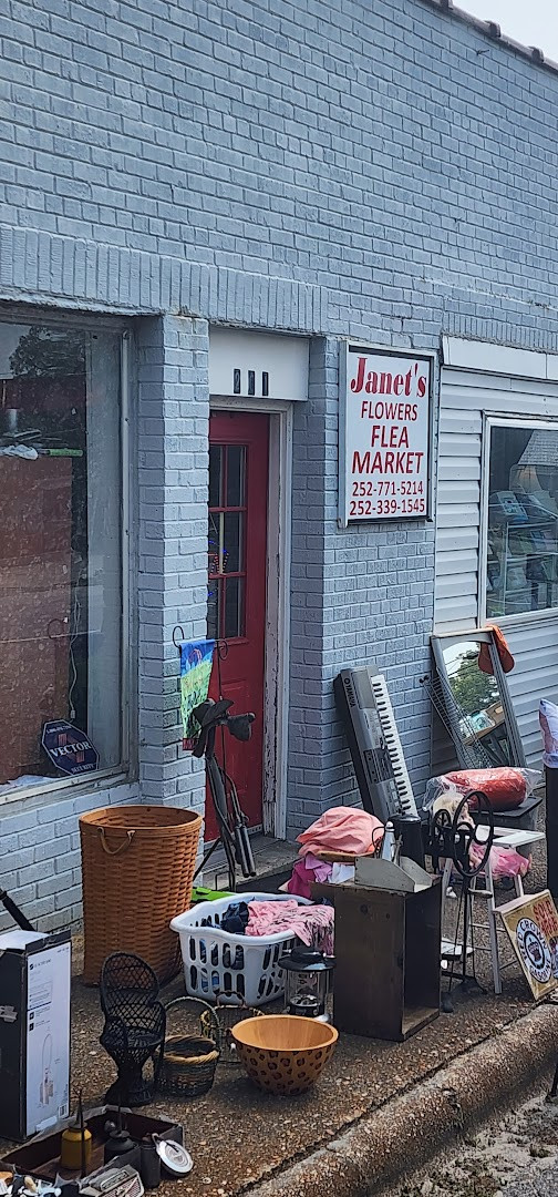 Janet's Flea Market