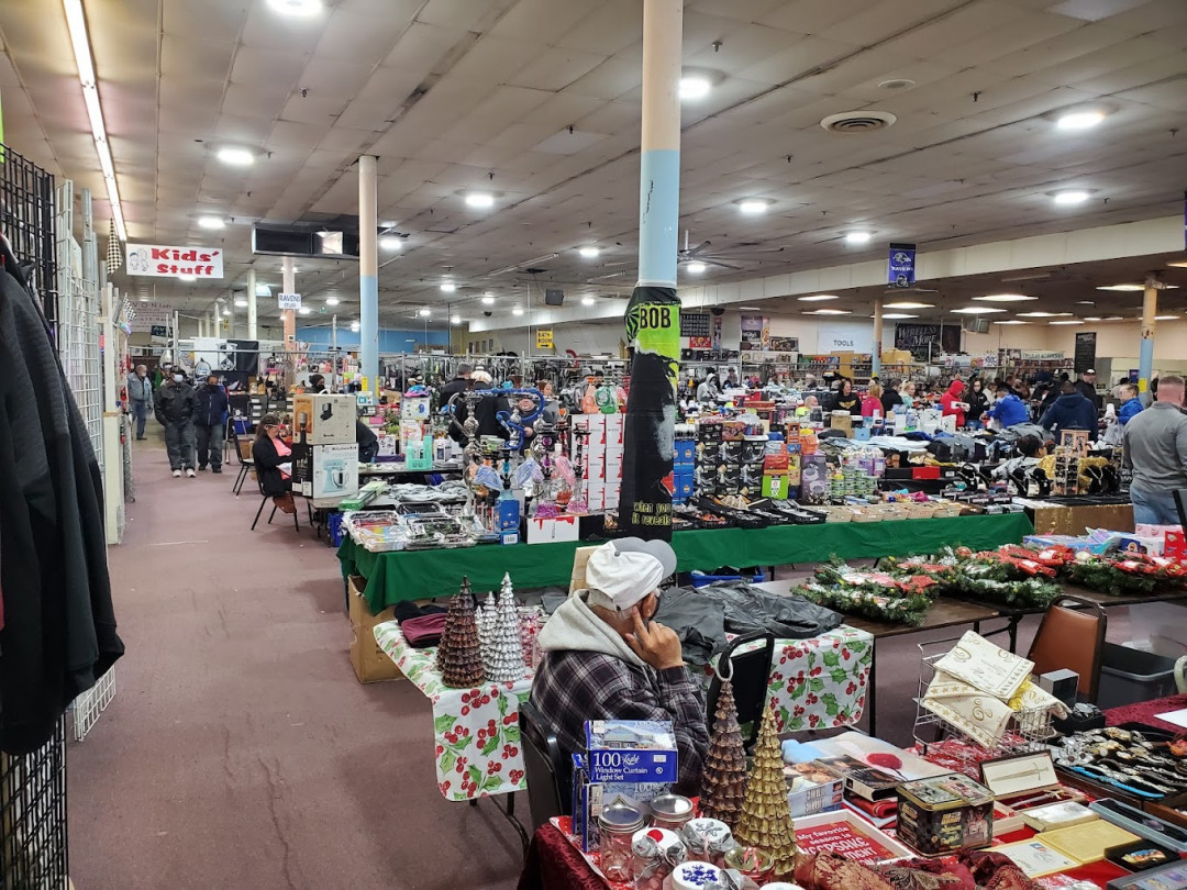 North Point Plaza Flea Market