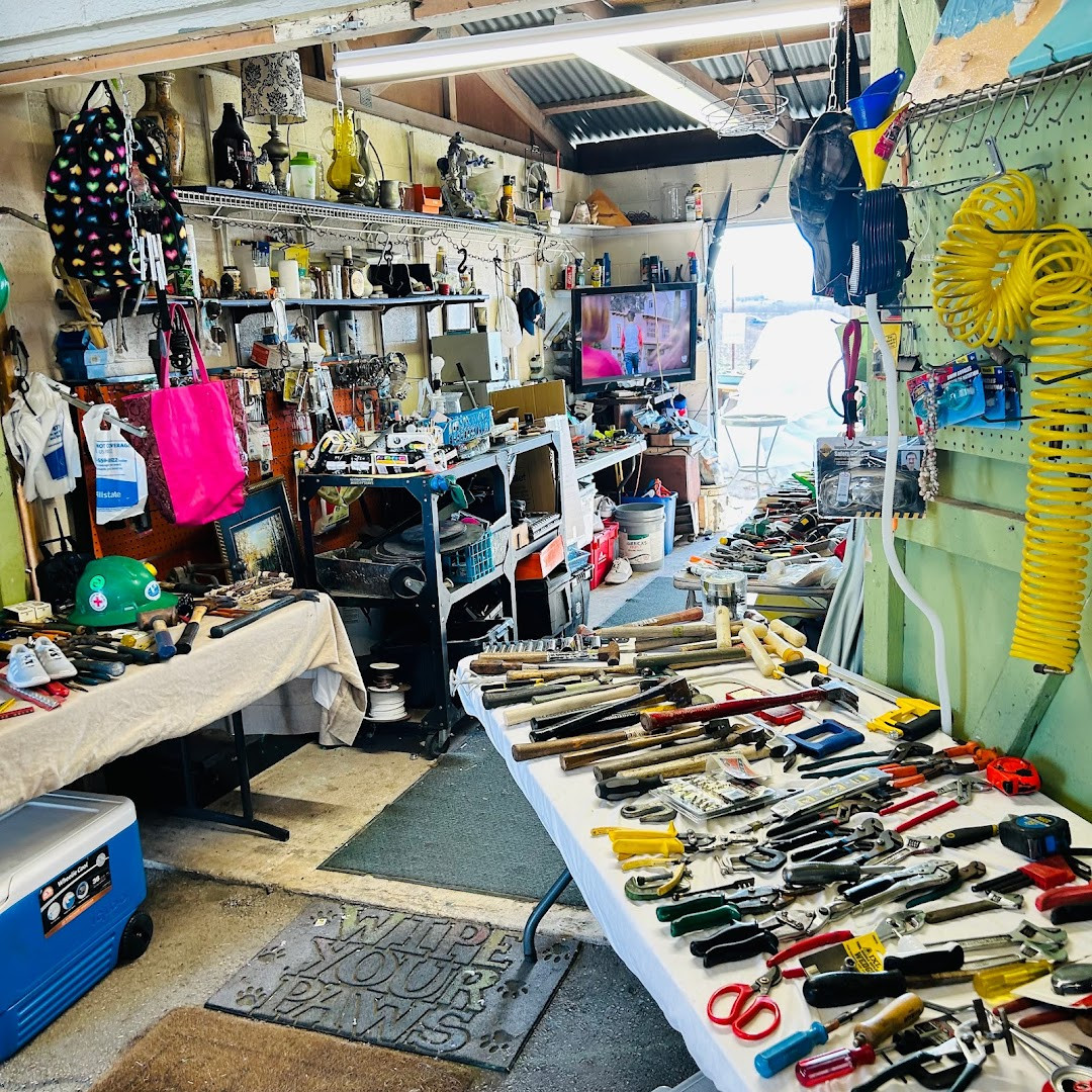 Bussey's Flea Market