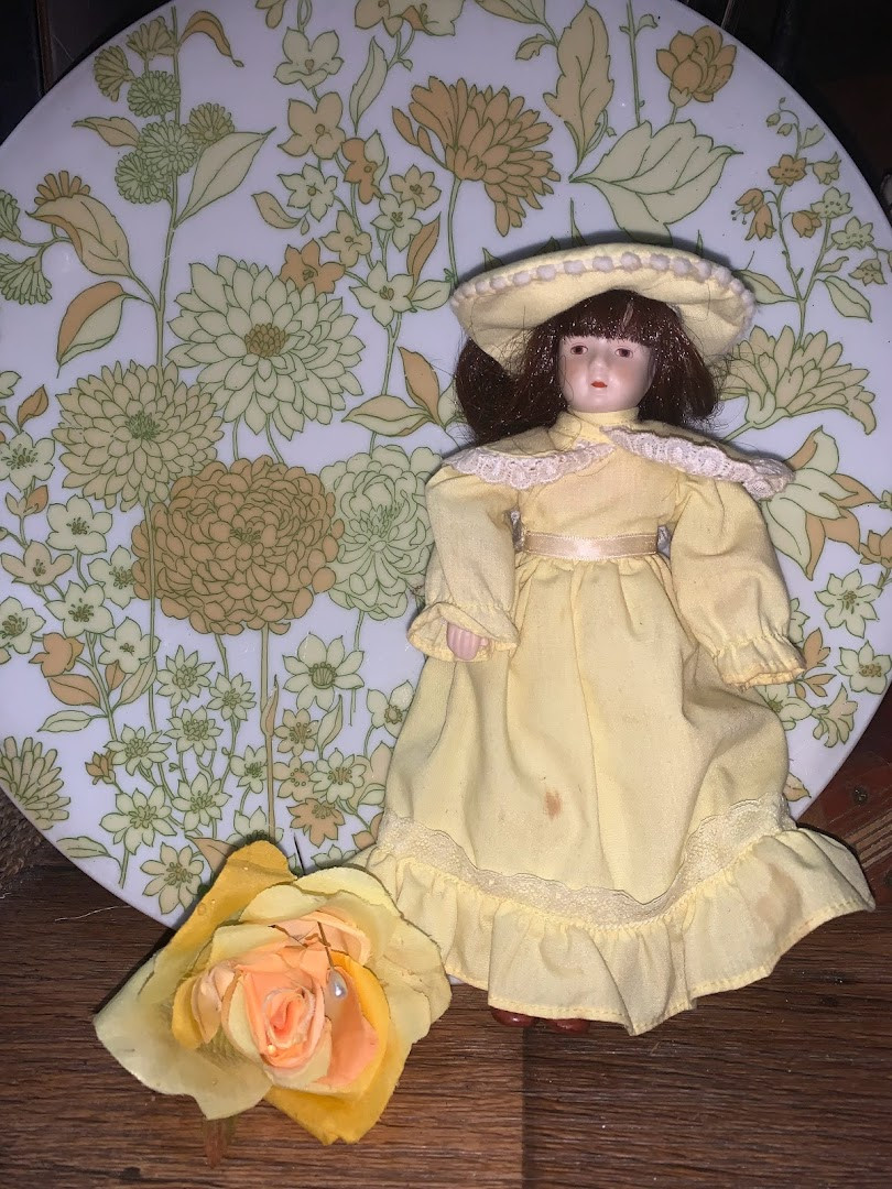 Hillside Treasures Fleamarket