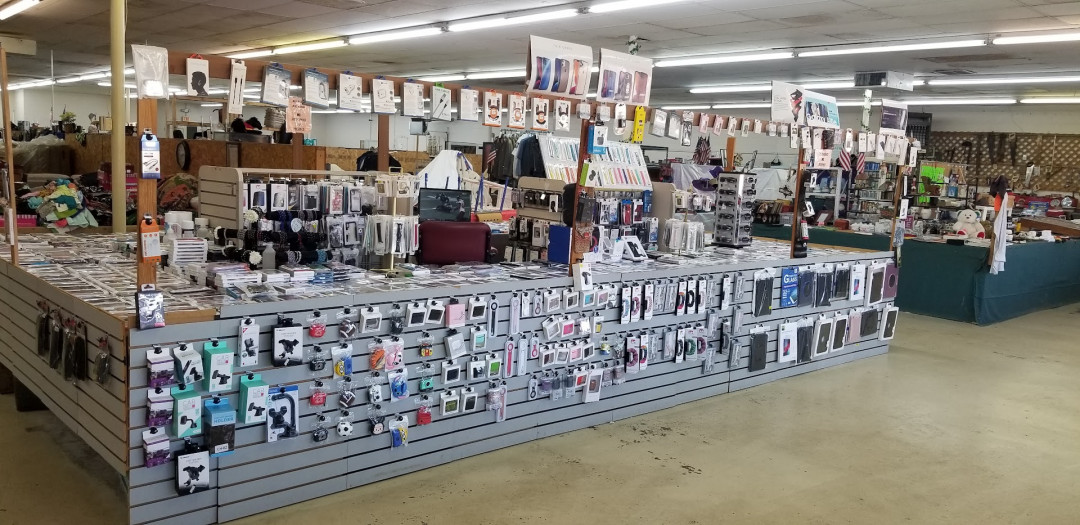 Riverside Flea Market