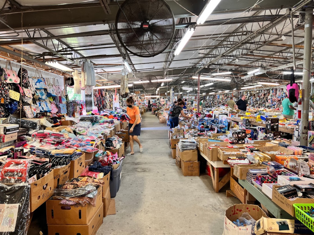 Renninger's Super Flea