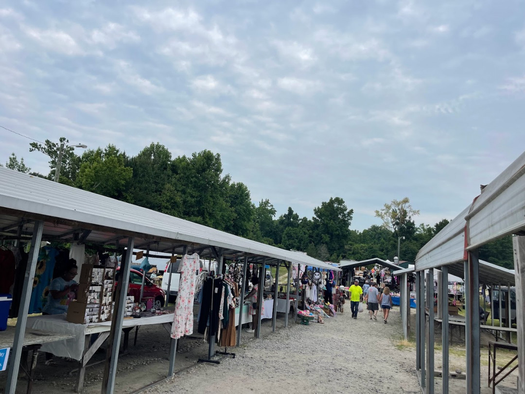Rockingham Farm &amp; Flea Market