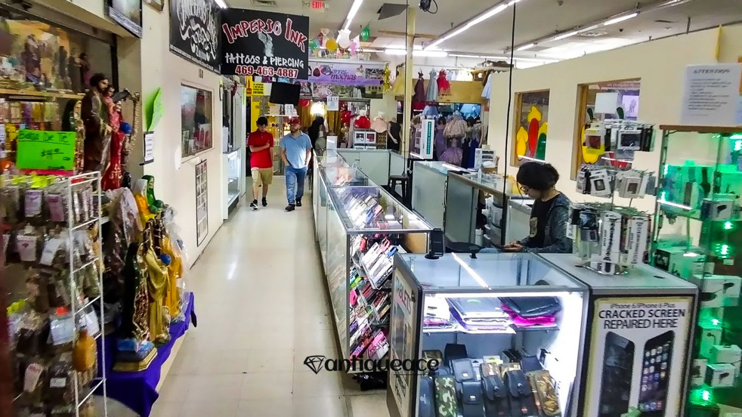 Garibaldi Bazaar: Where Dallas Shopping Meets Culture
