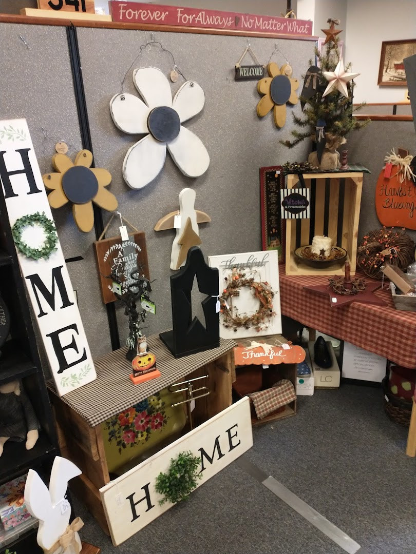 Oxford Barn Flea Market