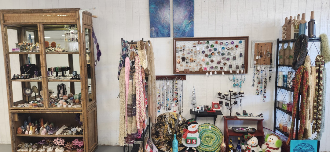 Trinkets Flea Market